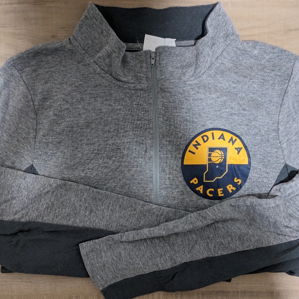 Indiana Pacers 1/2 zip Pullover- Youth XL